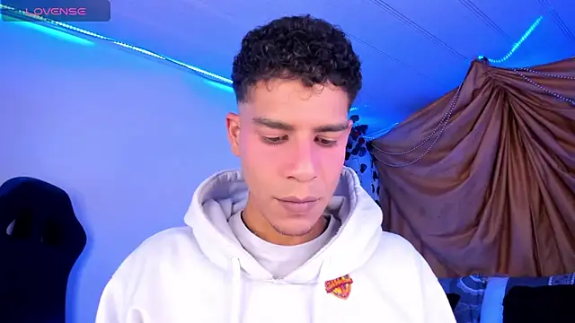 Ethan Boyy online show from 11/22/25, 10:31