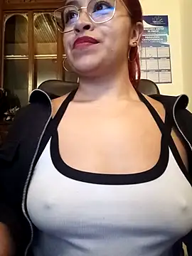 AnonymousGirl online show from 09/16/25, 12:44