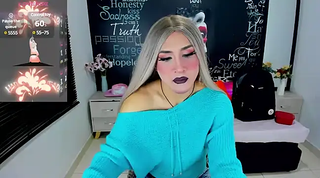 Georgina Giio online show from 01/22/25, 04:23