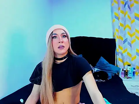 Georgina Giio online show from 12/01/25, 01:10