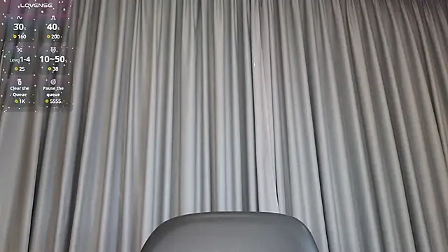 Snapshot of asianqueeny chatting on 02/12/25, 04:22 asianqueeny online show from 02/12/25, 04:22