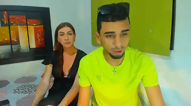 Snapshot of sweethoneytsx chatting on 03/14/25, 02:31 sweethoneytsx online show from 03/14/25, 02:31