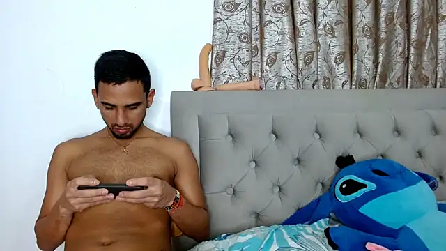 sweethoneytsx online show from 01/16/26, 10:47