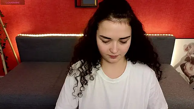 Snapshot of AmeliaLoveee chatting on 01/31/25, 05:42 AmeliaLoveee online show from 01/31/25, 05:42