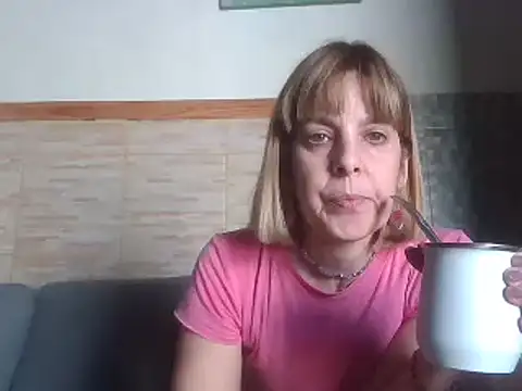 bhianca123 online show from 01/20/25, 02:57