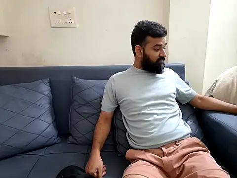 Snapshot of fuck_buddiess chatting on 01/24/25, 02:18 fuck buddiess online show from 01/24/25, 02:18