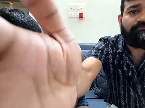 Snapshot of fuck_buddiess chatting on 02/03/25, 04:04 fuck buddiess online show from 02/03/25, 04:04