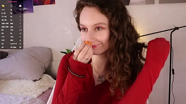 Leya Curly online show from 05/20/26, 09:59