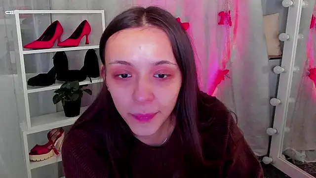 Snapshot of Sahara_Shields chatting on 01/19/25, 09:22 Sahara Shields online show from 01/19/25, 09:22