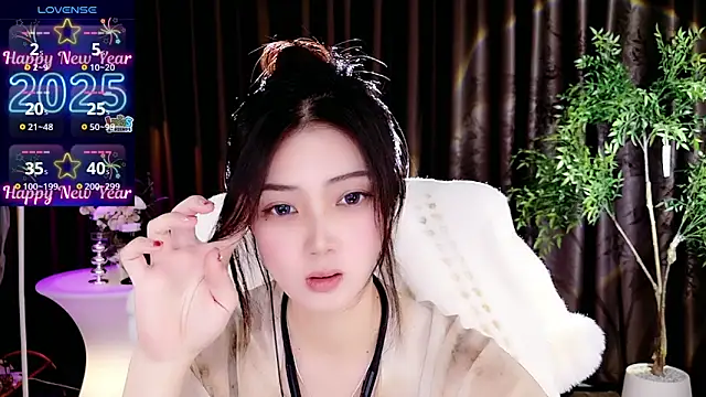 Snapshot of miaomiao-777 chatting on 01/24/25, 01:14 miaomiao-777 online show from 01/24/25, 01:14