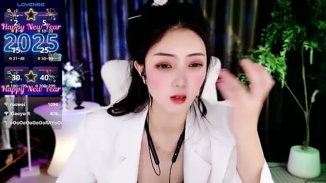 Snapshot of miaomiao-777 chatting on 02/02/25, 12:19 miaomiao-777 online show from 02/02/25, 12:19