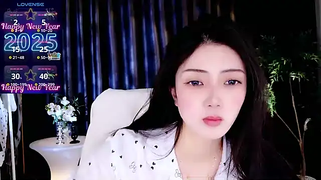 Snapshot of miaomiao-777 chatting on 02/08/25, 04:36 miaomiao-777 online show from 02/08/25, 04:36