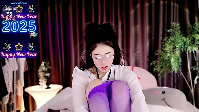 Snapshot of miaomiao-777 chatting on 03/09/25, 04:11 miaomiao-777 online show from 03/09/25, 04:11