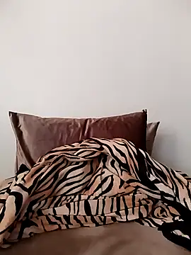 YaraMoon- online show from 01/20/25, 11:45