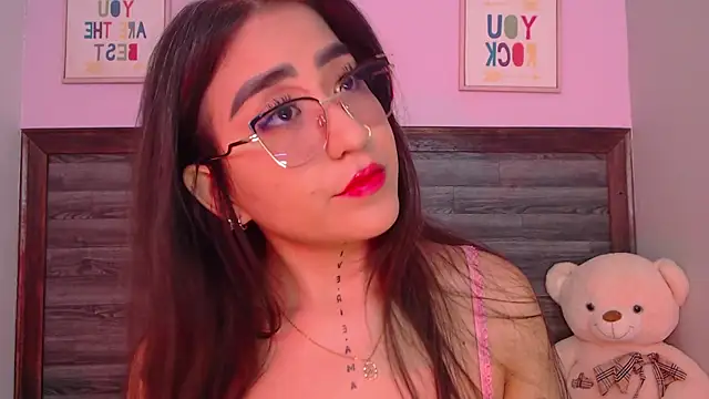 AdaaMillan online show from 01/10/26, 07:59