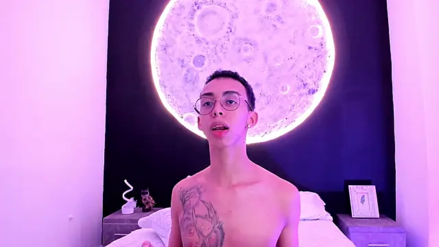 EthaanCox online show from 02/15/25, 02:37