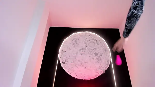 EthaanCox online show from 11/08/25, 09:02