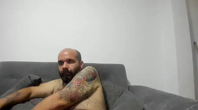 Snapshot of Chubi6669 chatting on 02/22/25, 04:40 Chubi6669 online show from 02/22/25, 04:40