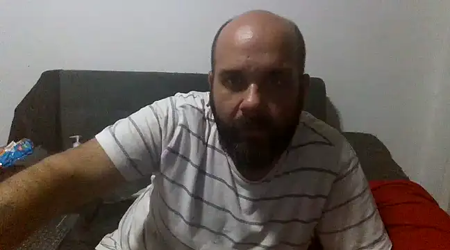 Snapshot of Chubi6669 chatting on 03/22/25, 07:20 Chubi6669 online show from 03/22/25, 07:20