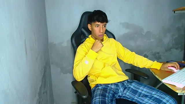 matteo rivas online show from 04/18/26, 02:59