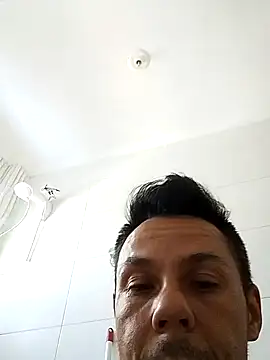 Santanacumxplod online show from 01/14/25, 07:32