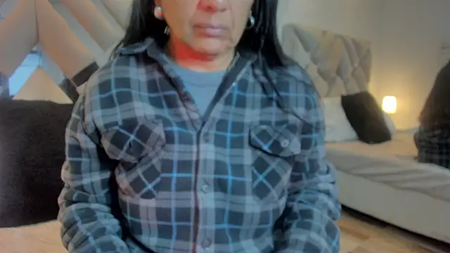 raquell moore online show from 02/27/25, 08:50