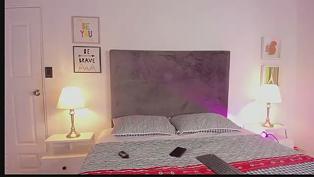 ethan and ava online show from 02/13/25, 01:48