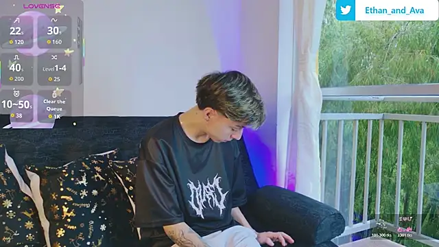 ethan and ava online show from 11/16/25, 12:44