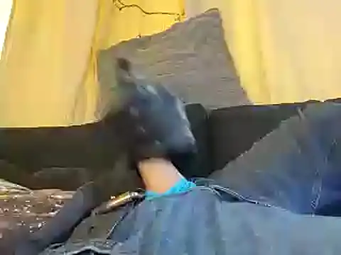 Snapshot of bwcbeat83 chatting on 01/30/25, 11:45 bwcbeat83 online show from 01/30/25, 11:45