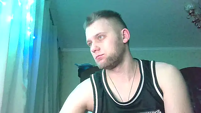 Snapshot of HunterOnBoobs chatting on 02/22/25, 08:31 HunterOnBoobs online show from 02/22/25, 08:31