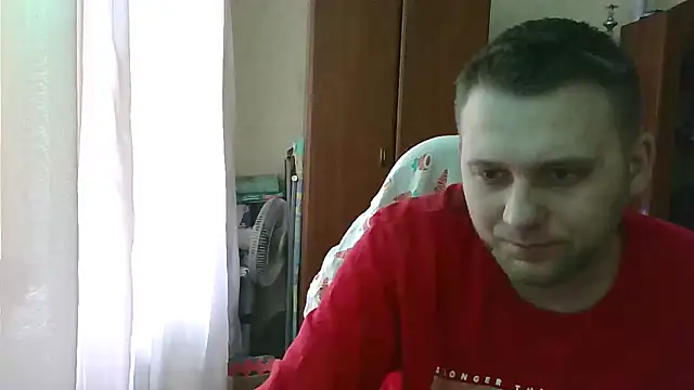 Snapshot of HunterOnBoobs chatting on 03/04/25, 12:12 HunterOnBoobs online show from 03/04/25, 12:12