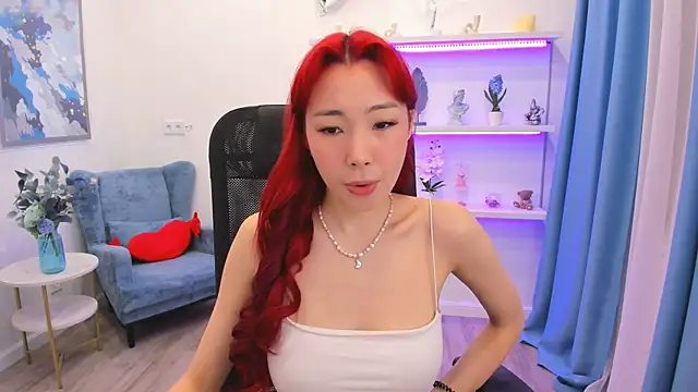 AnnaReyla online show from 05/23/26, 04:07