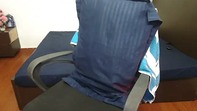 LovelyRosy online show from 02/09/26, 12:47