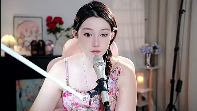 Dou-Dou-er online show from 09/26/25, 12:31