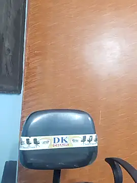 Snapshot of Divya-2007 chatting on 02/10/25, 07:04 Divya-2007 online show from 02/10/25, 07:04