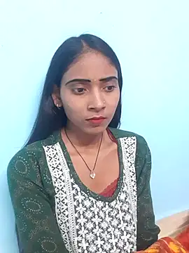 Snapshot of Divya-2007 chatting on 02/17/25, 01:21 Divya-2007 online show from 02/17/25, 01:21