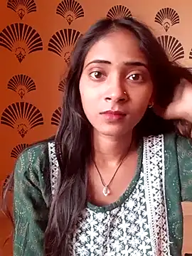 Snapshot of Divya-2007 chatting on 02/21/25, 03:12 Divya-2007 online show from 02/21/25, 03:12