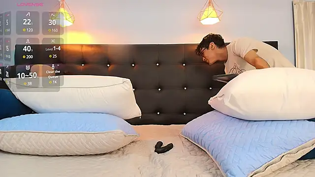 Cum hunters online show from 02/24/25, 08:25