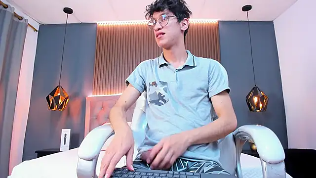 Cum hunters online show from 09/21/25, 03:30