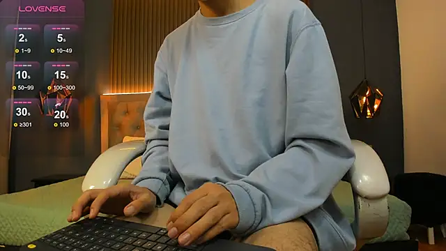 Cum hunters online show from 10/09/25, 03:37