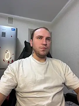  XxX-XxX  online show from 02/11/25, 02:25