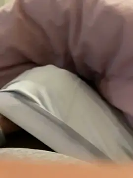 ezeksbrhuge online show from 01/14/25, 05:12