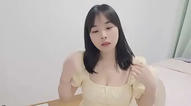 CeCiliao604 online show from 02/20/25, 02:57