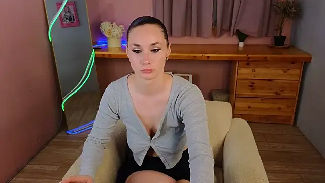 too sexxxy online show from 05/17/26, 03:08