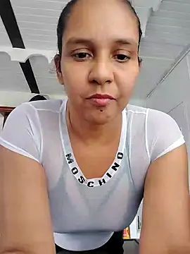 Snapshot of squirt-secret chatting on 02/03/25, 06:49 squirt-secret online show from 02/03/25, 06:49