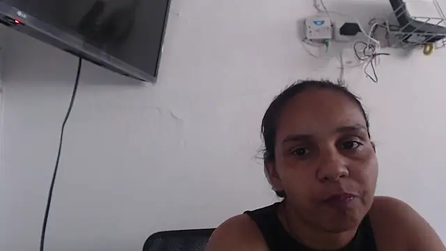 Snapshot of squirt-secret chatting on 02/15/25, 01:49 squirt-secret online show from 02/15/25, 01:49