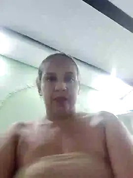 Snapshot of squirt-secret chatting on 03/05/25, 11:16 squirt-secret online show from 03/05/25, 11:16