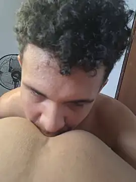 CoupleTwink12 online show from 07/11/26, 08:44