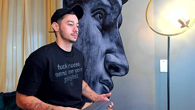 Salvatore costa online show from 02/07/25, 07:49