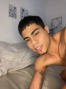 Dannytwinksxxx online show from 06/11/26, 10:41